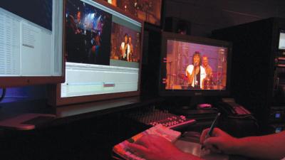 Multiple Networked Final Cut Pro HD Suites